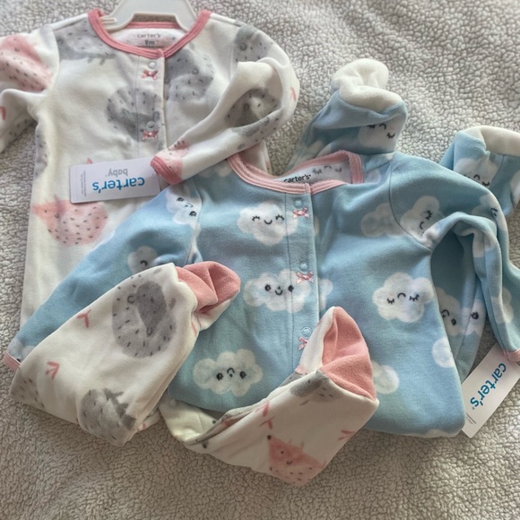 Carters Baby sleepers - Picture 2 of 4
